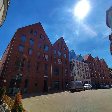 Apartamenty Wielka Odrzanska Centrum Szczecin Luaran gambar